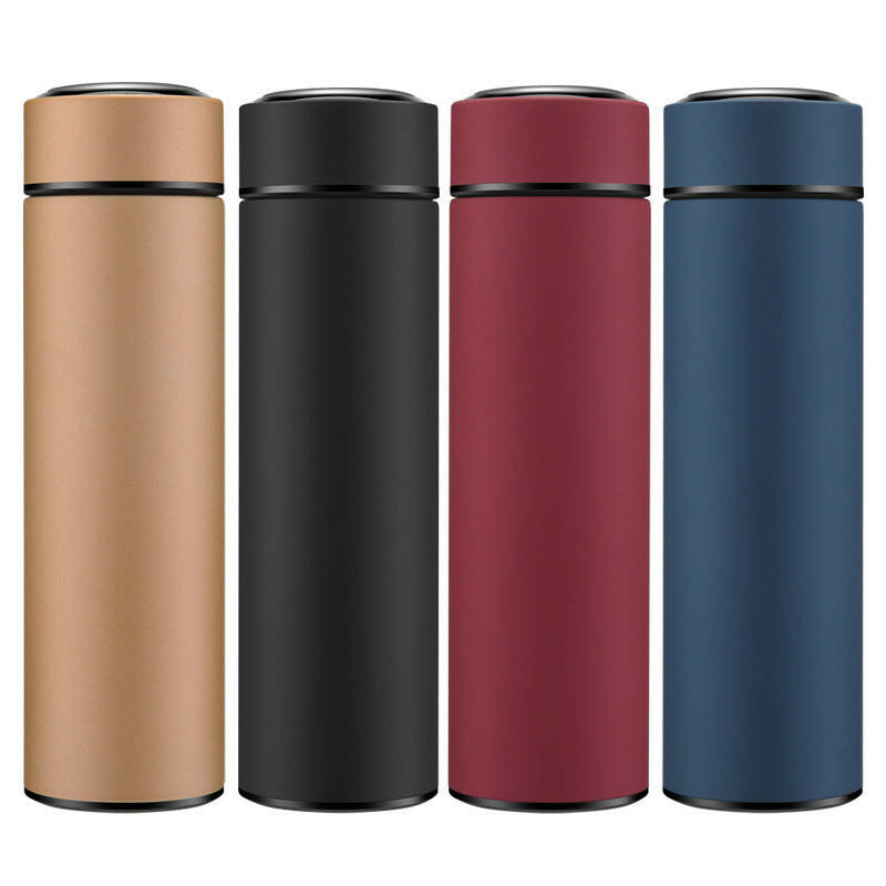 Double Wall Vacuum Insulated Outdoor Water Bottle.